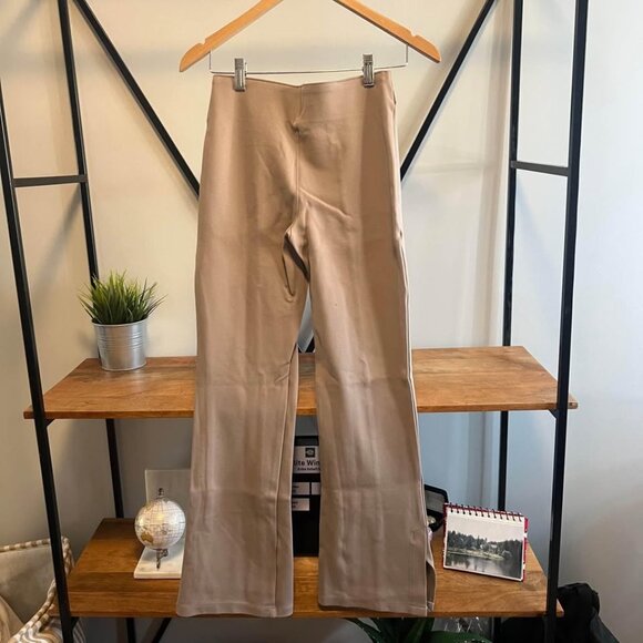ABERCROMBIE Ponte Split-Hem Slim Flare Pants Size Small in Beige - Picture 3 of 4